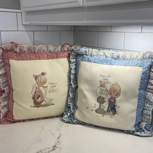 Precious Moments | Set of 2 pillows | handmade and stuffed
